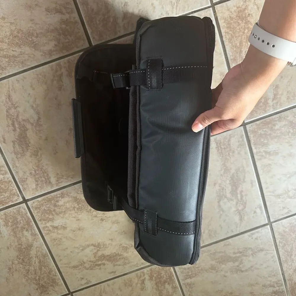 Tumi‎ T For Tech Briefcase Messenger Laptop Bag Crossbody Strap Black